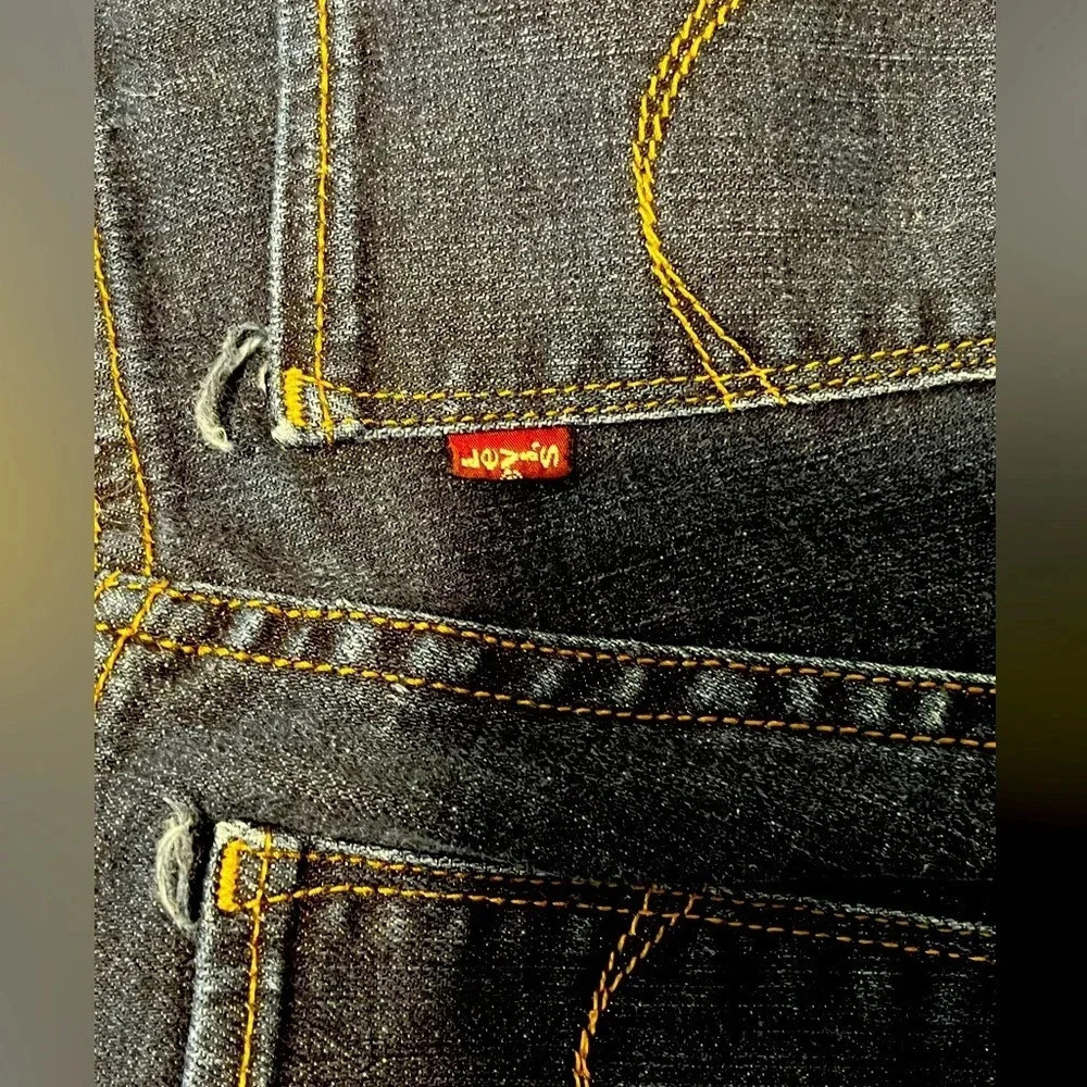 Levi’s San Francisco Women Bold Curve Boot Cut Jeans - Picture 13 of 16